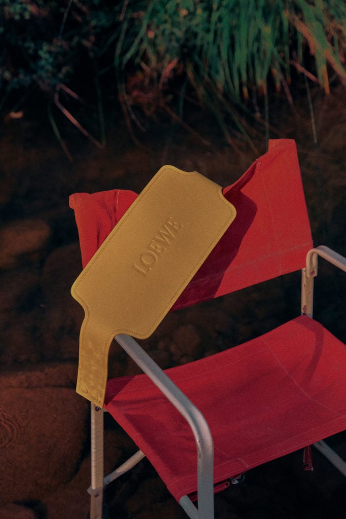 LOEWE의 벨트.
