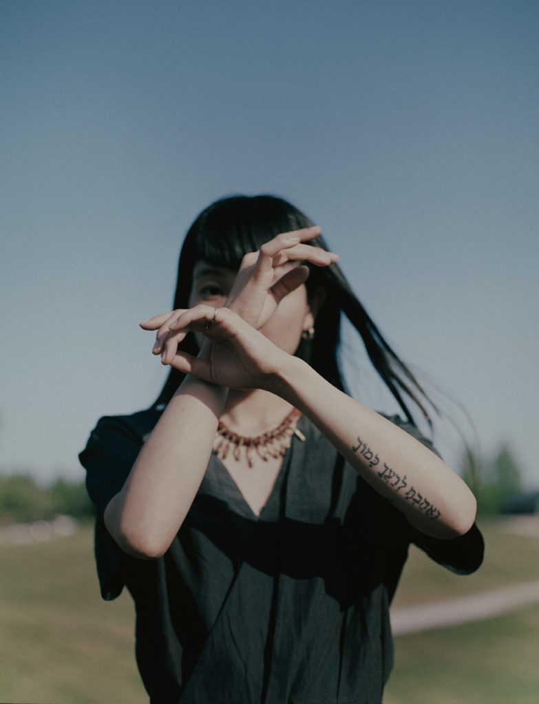 11